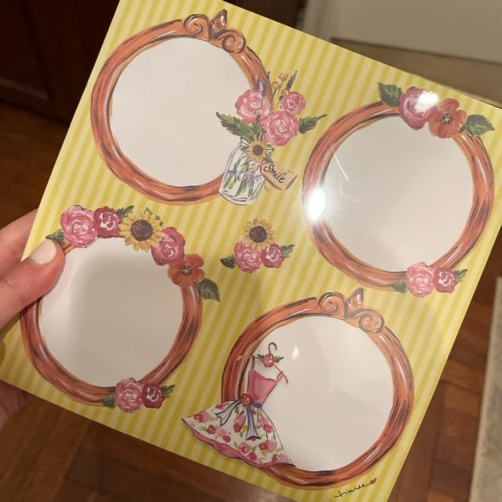 Note Pad / Desk Pad / Floral Themed (80 sheets / new)